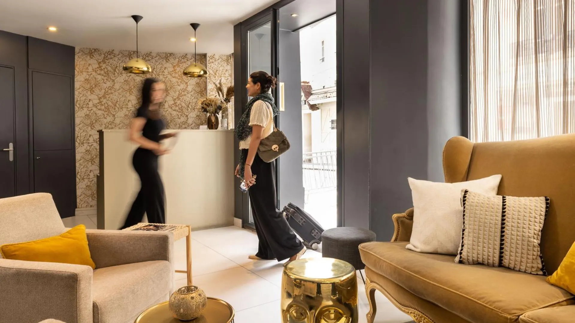 Des Ambassadeurs Hotel
